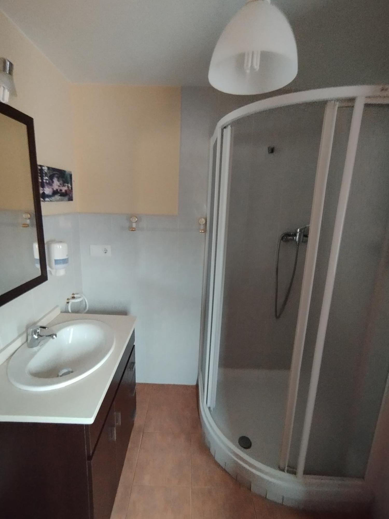 Hostal Bordillas Pomaluengo Екстер'єр фото